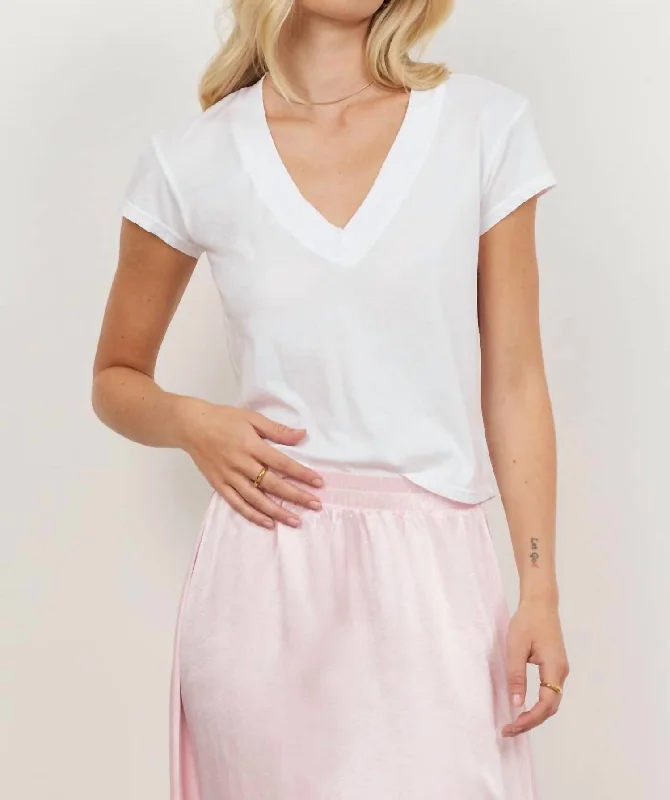 Suri Organic Deep V Tee In White Iron Safe Non-Iron Wrinkle Free
