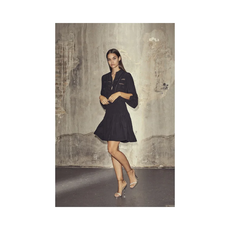 Co Couture Sunari Lace Smock Dress