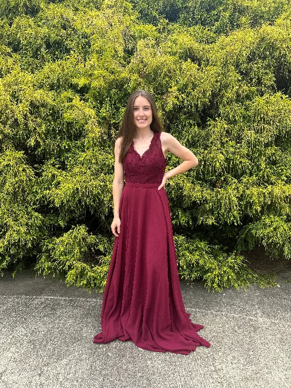 Abby Paris by Lucci Lu 93101 Burgundy Lace and Chiffon Dress - Size 0