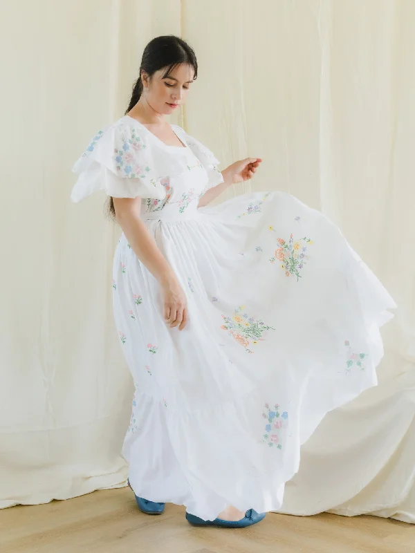 Re-Dress Upcycled Wildflower Embroidery White Maxi Dress Comfortable Maxi Dress with Belt