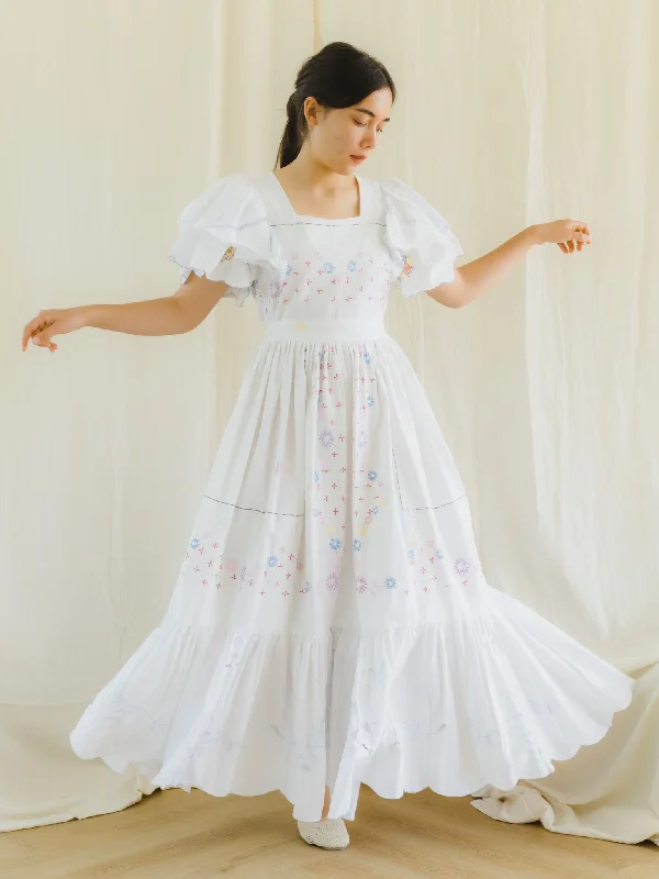 Re-Dress Upcycled Floral Tiered White Maxi Dress Trendy Off-Shoulder Ruffle Maxi Dress