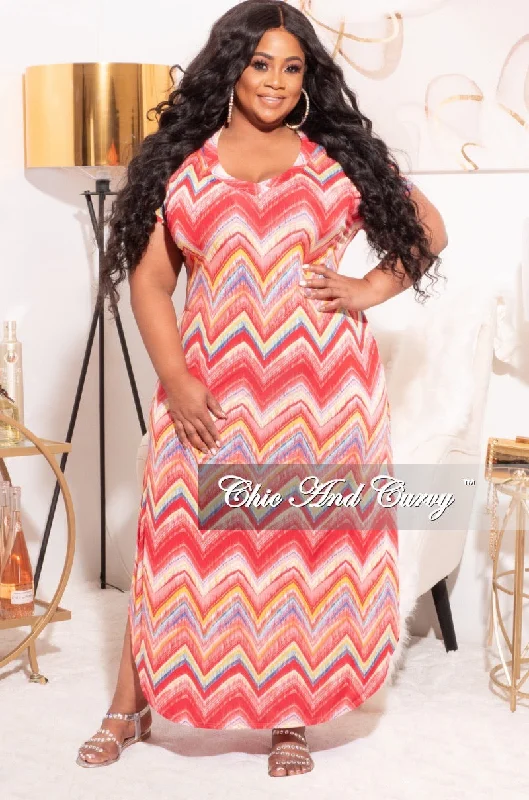 Final Sale Plus Size Maxi Dress in Coral Zip Zag Multi-Color Print Fashionable Open-Back Maxi Dress Final Sale Plus Size Maxi Dress in Coral Zip Zag Multi-Color Print Fashionable Open-Back Maxi Dress