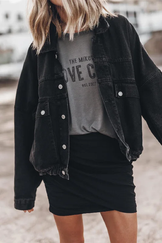 Black Metal Buttons Flap Pocket Drop Shoulder Denim Jacket Snapped Jacket Toggled Jacket Drawstring Jacket Black Metal Buttons Flap Pocket Drop Shoulder Denim Jacket Snapped Jacket Toggled Jacket Drawstring Jacket