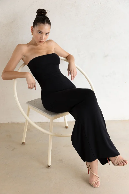 Bandeau Maxi Dress in Black Trendy Maxi Dress with Belt