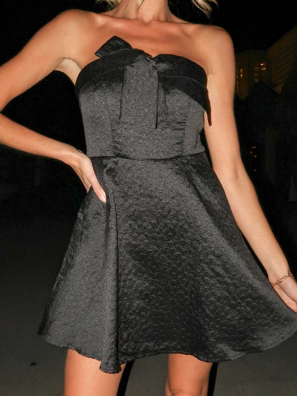 Steal the Night Strapless Mini Dress in Black Fashionable Party Mini Dress