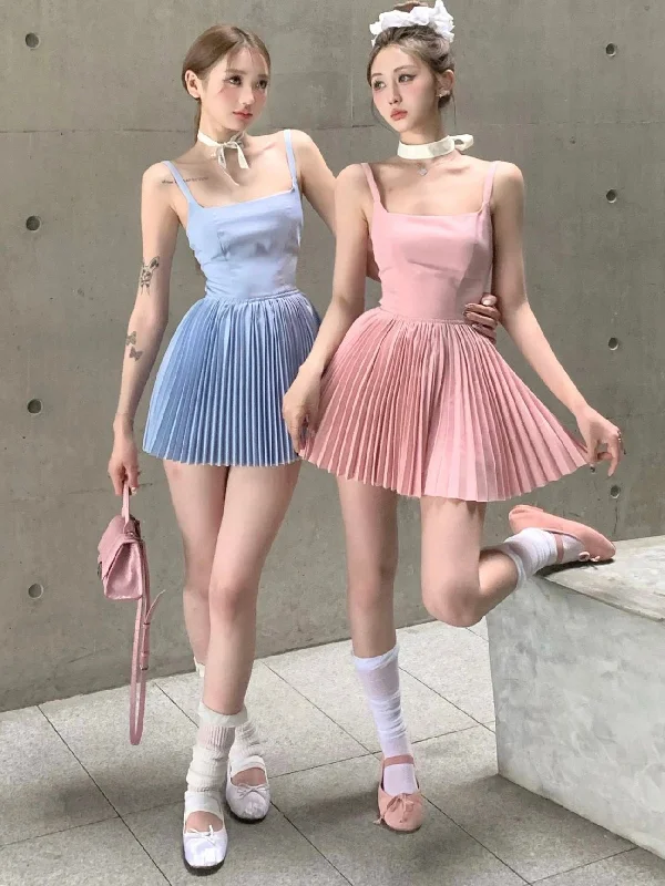 Yumi Solid Color Balletcore Spaghetti Strap Square Neck Slim Pleated Mini Dress Stylish Puff Sleeve Mini Dress