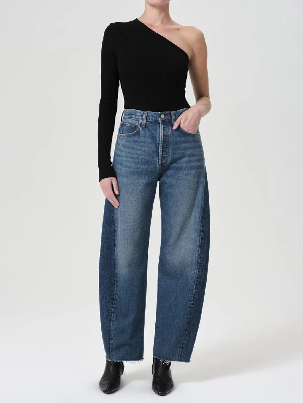 Luna Pieced Curved Taper Jean - Split Stylish High-Waist Jeans