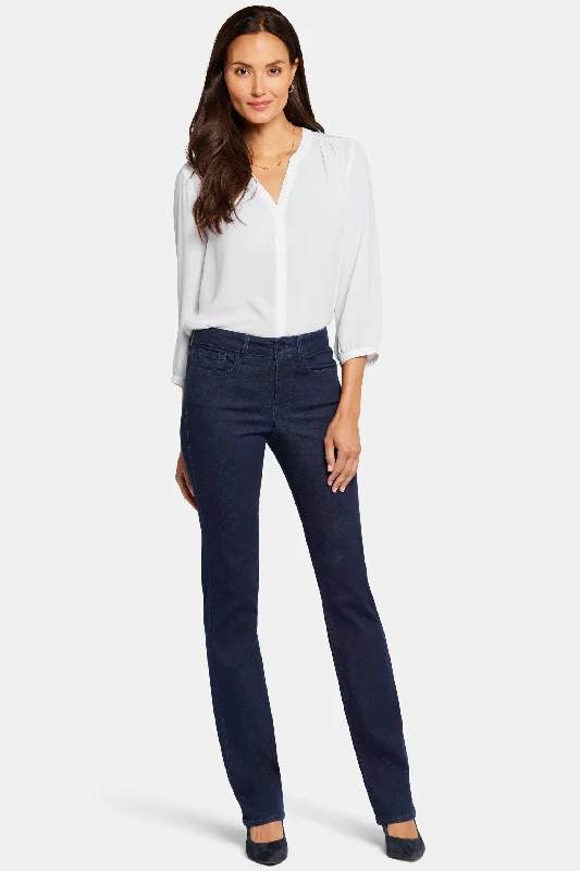 Marilyn Straight Jeans - Rinse Cozy Wide-Legged Jeans