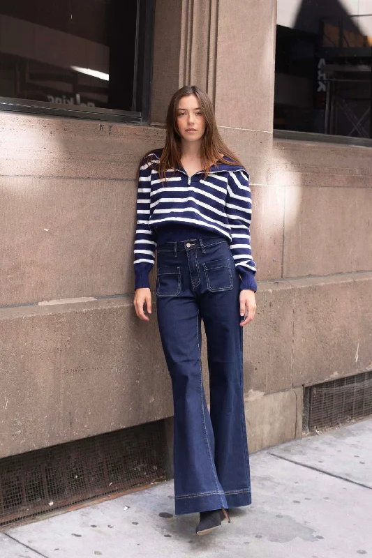 Petite High Rise Wide Leg Bootcut Jeans (Dark) Elegant Tapered Leg Denim