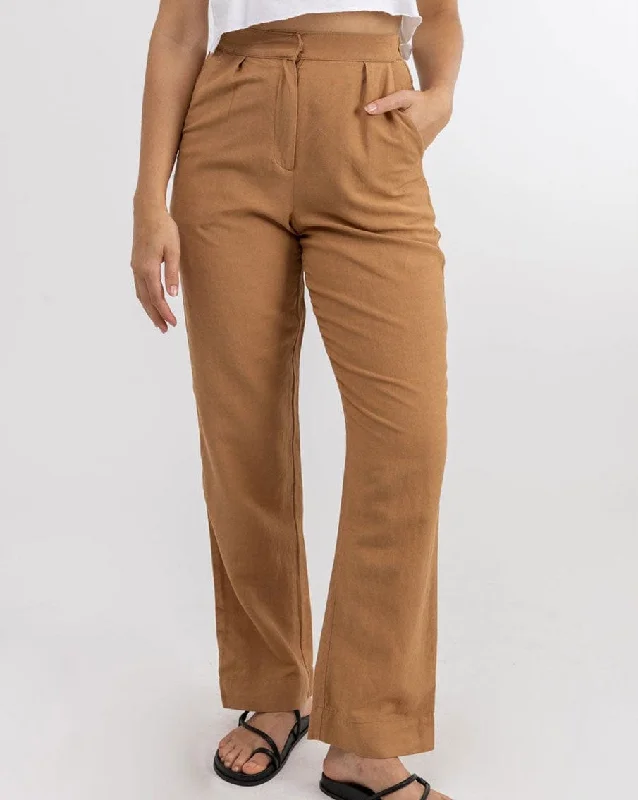 Retreat Pant Slim Fit Casual Pants