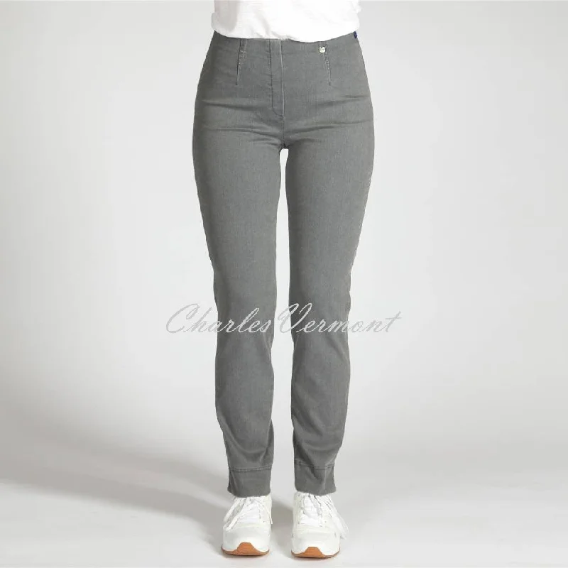 Robell Marie Full Length Jean 51639-5448-95 (Grey Denim) Casual Light Wash Jeans