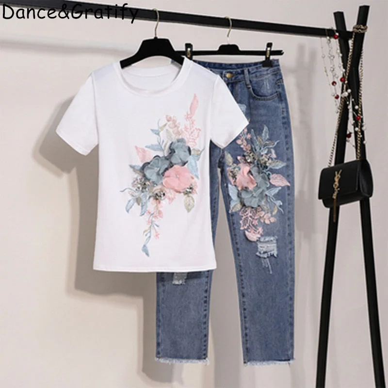 Sequins Embroidery Jeans Fashionable Straight Cut Jeans