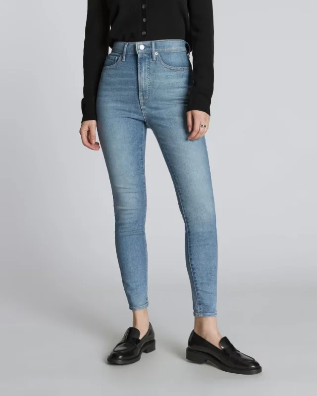 "The High Rise Skinny Jean" Fashionable Mom Jeans