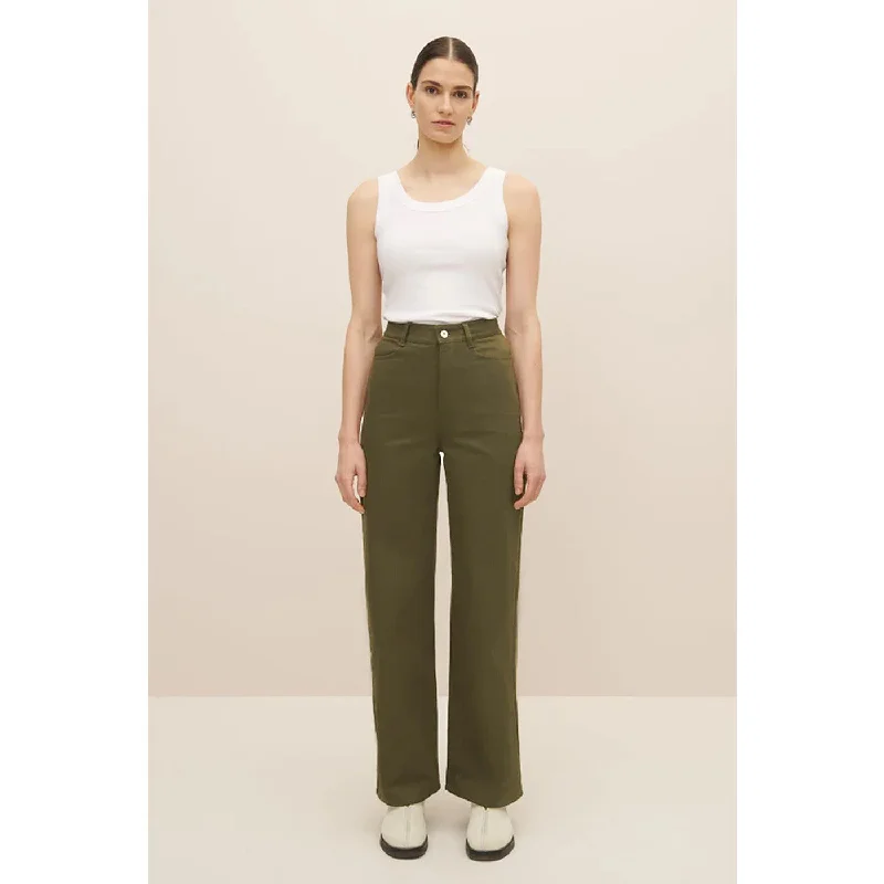 Olive High Rise Straight Leg Jeans Classic Blue Denim Jeans