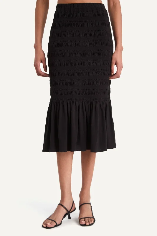 Sereda Skirt in Black corduroy skirt cozy